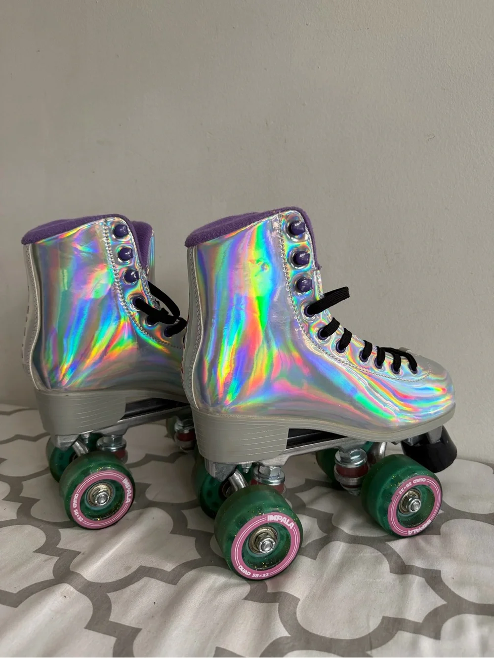 Holographic Purple High-Top Kids Roller Skates